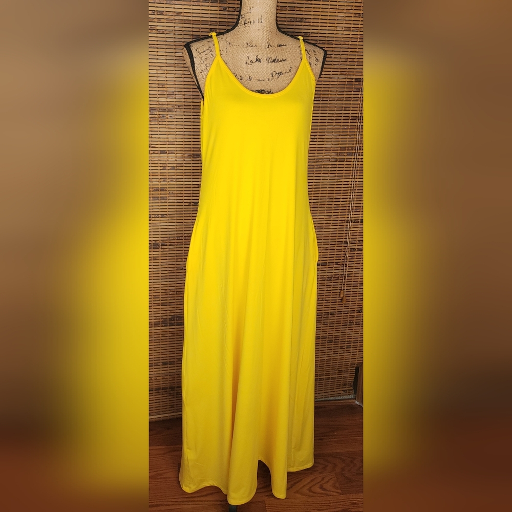 Yellow Sleeveless Halter Maxi Sundress